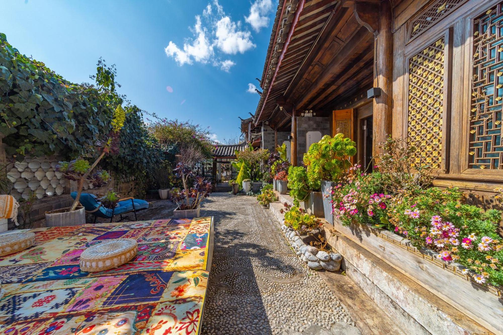 Lijiang Mountain View Boutique Inn Exterior photo